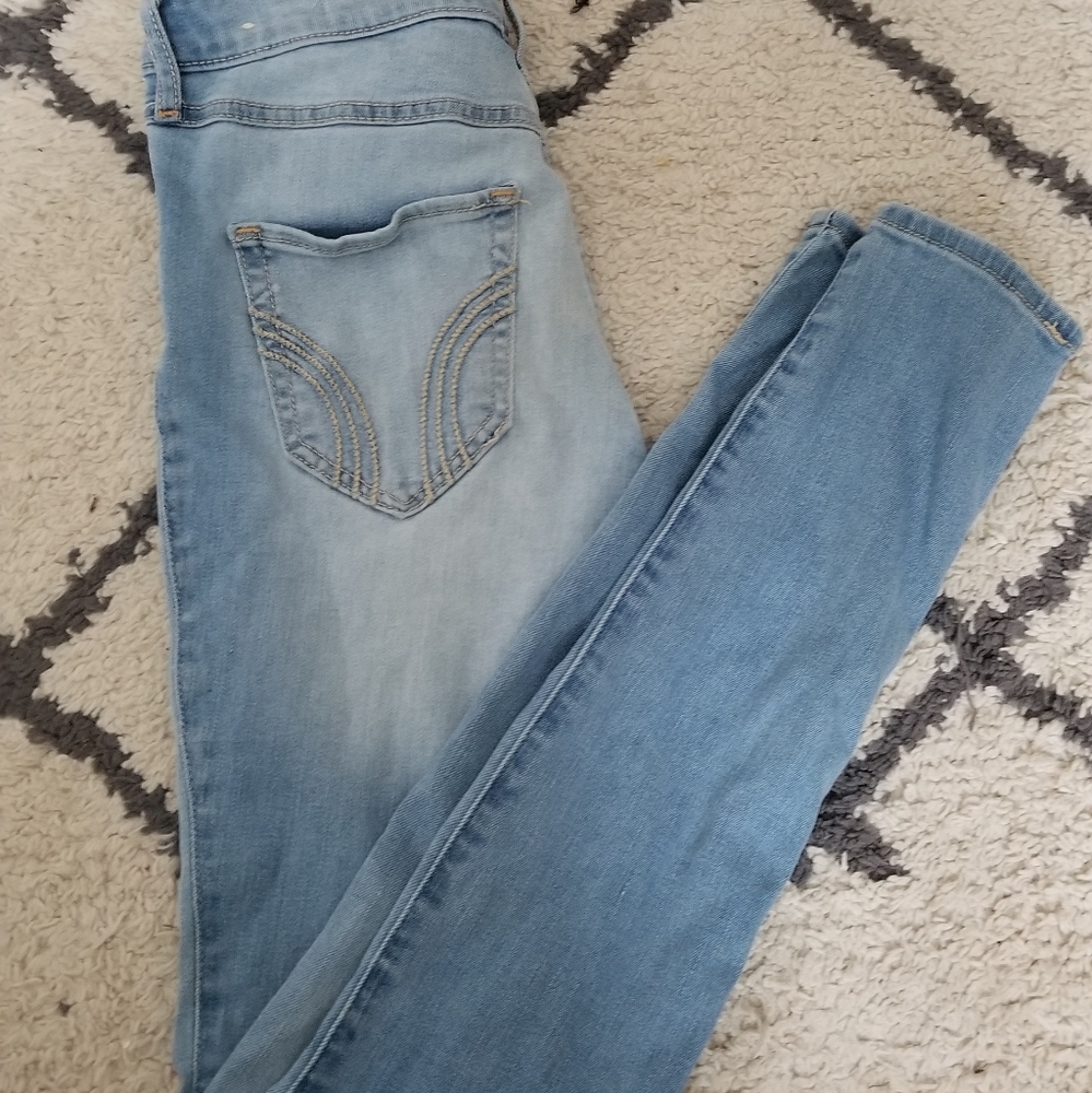 Hollister size 1R High rise super skinny Jeans
